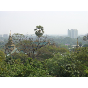 รูปถ่าย พม่า(Myanmar) ย่างกุ้ง(Yangon) พระมหาเจดีย์ชเวกากอง(Shwedagon Pagoda) 2005-01 38