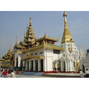 รูปถ่าย พม่า(Myanmar) ย่างกุ้ง(Yangon) พระมหาเจดีย์ชเวกากอง(Shwedagon Pagoda) 2005-01 29