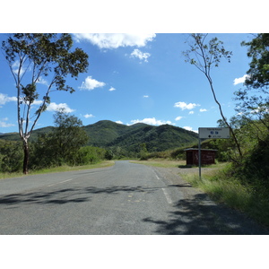 รูปถ่าย นิวแคลิโดเนีย(New Caledonia) ถนนจากตงตูตาไปทีโอ(Tontouta to Thio road) 2010-05 132