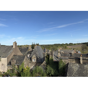 รูปถ่าย ฝรั่งเศส(France) รอชฟอร์-อ็อง-แตร์(Rochefort en terre) 2026-04 16