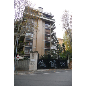 รูปถ่าย อิตาลี(Italy) โรม(Rome) ถนนกลอรีโอโซ(Viale Glorioso) 2007-11 19