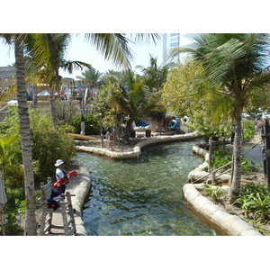 รูปถ่าย สหรัฐอาหรับเอมิเรตส์(United Arab Emirates) ดูไบ(Dubai) สวนน้ำไวลด์วาดี(Wild Wadi) 2007-03 46