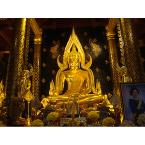 รูปถ่าย ไทย(Thailand) พิษณุโลก(Phitsanulok) วัดพระศรีรัตนมหาธาตุวรมหาวิหาร(Wat Pra Sri Rattana Mahathat Vora Maha Vihar) 2008-01 25