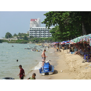 รูปถ่าย ไทย(Thailand) พัทยา(Pattaya) 2004-10 18