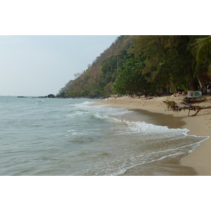 รูปถ่าย ไทย(Thailand) เกาะช้าง(Ko Chang) หาดทรายขาว(White sand beach) 2011-02 63