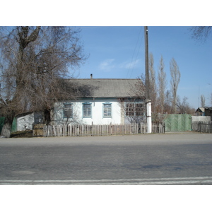 รูปถ่าย คาซัคสถาน(Kazakhstan) ถนนจากอัลมาตีไปหุบผาชารึน(Almaty to Charyn Canyon road) 2007-03 156