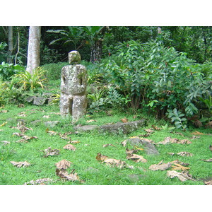 รูปถ่าย เฟรนช์โพลี่นีเซีย(Polynesia) หมู่เกาะมาร์เคซัส(Marquises) 2006-04 108