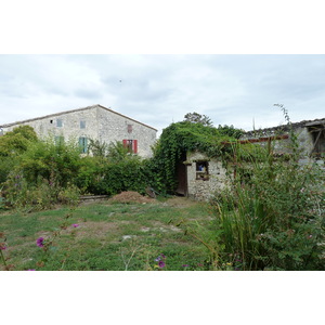 รูปถ่าย ฝรั่งเศส(France) อีซีฌัก(Issigeac) 2010-08 0