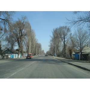 รูปถ่าย คาซัคสถาน(Kazakhstan) ถนนจากอัลมาตีไปหุบผาชารึน(Almaty to Charyn Canyon road) 2007-03 51