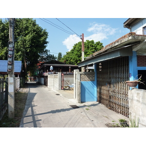 รูปถ่าย ไทย(Thailand) เชียงใหม่(Chiang Mai) ถนนสามล้าน(Sam Lan Road) 2009-12 39