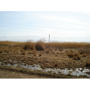 รูปถ่าย คาซัคสถาน(Kazakhstan) ถนนจากอัลมาตีไปหุบผาชารึน(Almaty to Charyn Canyon road) 2007-03 0