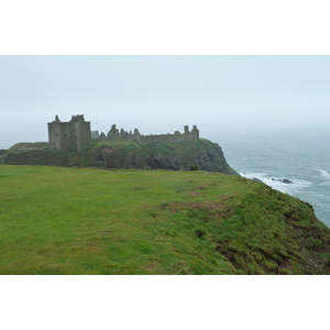 รูปถ่าย อังกฤษ(United Kingdom) สกอตแลนด์(Scotland) ปราสาทดันนอตตาร์(Dunnottar Castle) 2011-07 4