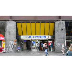 รูปถ่าย สาธารณรัฐเช็ก(Czech Republic) ปราก(Prague) สถานีรถไฟหลักปราก(Hlavni Nadrazi) 2007-07 7