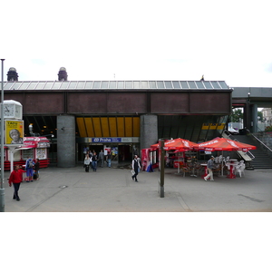 รูปถ่าย สาธารณรัฐเช็ก(Czech Republic) ปราก(Prague) สถานีรถไฟหลักปราก(Hlavni Nadrazi) 2007-07 12