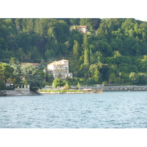 รูปถ่าย อิตาลี(Italy) ล่องเรือจากแวร์บาเนียไปลาเวโน(Verbania to Laveno boat trip) 2009-06 8