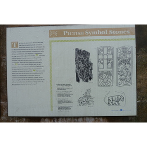 รูปถ่าย อังกฤษ(United Kingdom) สกอตแลนด์(Scotland) ศิลาซวยโน(Sueno's Stone) 2011-07 5