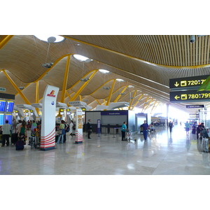 รูปถ่าย สเปน(Spain) มาดริค(Madrid) ท่าอากาศยานบาราคัส(Barajas Airport) 2007-09 4