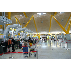 รูปถ่าย สเปน(Spain) มาดริค(Madrid) ท่าอากาศยานบาราคัส(Barajas Airport) 2007-09 85