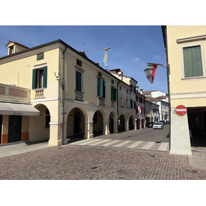 รูปถ่าย อิตาลี(Italy) มอนตัญญานา(Montagnana) 2025-09 17