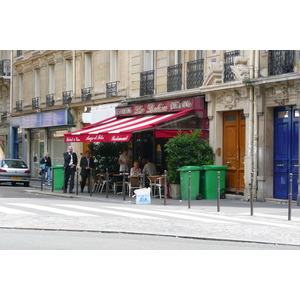 รูปถ่าย ฝรั่งเศส(France) ปารีส(Paris) ถนนนีเยล(Avenue Niel) 2007-06 50