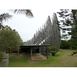 รูปถ่าย นิวแคลิโดเนีย(New Caledonia) ศูนย์วัฒนธรรมฌีบาอู(Tjibaou Cultural Centre) 2010-05 4