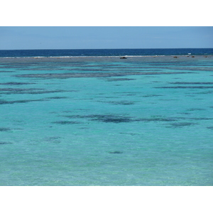 รูปถ่าย นิวแคลิโดเนีย(New Caledonia) เกาะลีฟู(Lifou) หมู่บ้านมู(Mu) 2010-05 28