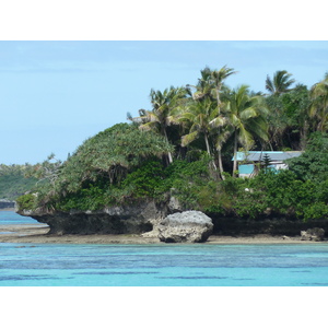 รูปถ่าย นิวแคลิโดเนีย(New Caledonia) เกาะลีฟู(Lifou) หมู่บ้านมู(Mu) 2010-05 14