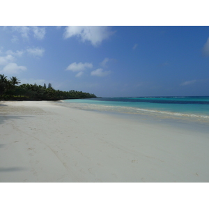 รูปถ่าย นิวแคลิโดเนีย(New Caledonia) เกาะลีฟู(Lifou) ลูเอซิลลา(Luecilla) 2010-05 9