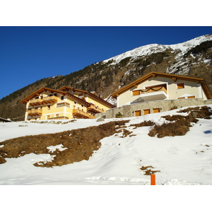 รูปถ่าย สวิสเซอร์แลนด์(Switzerland) ปองเทรซีน่า(Pontresina) 2007-01 93