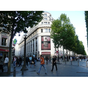 รูปถ่าย ฝรั่งเศส(France) ปารีส(Paris) ช็องเซลีเซ(Champs Elysees) 2007-04 157