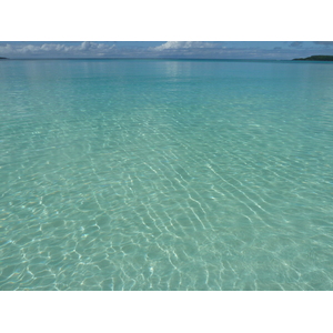 รูปถ่าย นิวแคลิโดเนีย(New Caledonia) เกาะลีฟู(Lifou) อ่าวชาโตบรีย็อง(Chateaubriand Bay) 2010-05 27