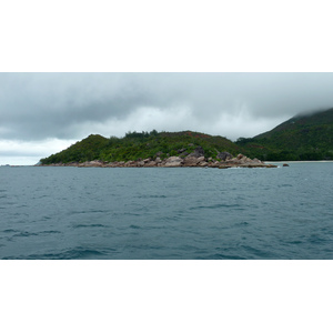 รูปถ่าย เซเชลส์(Seychelles) อ่าวอ็องส์ลาซิโอ(Anse Lazio) 2011-10 25