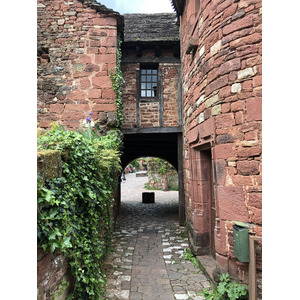 รูปถ่าย ฝรั่งเศส(France) กอลงฌ์-ลา-รูฌ(Collonges la Rouge) 2018-04 12