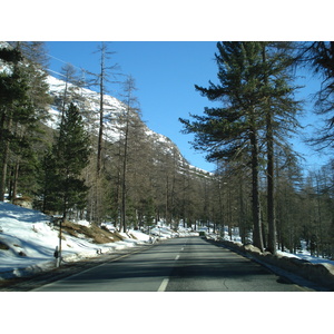 รูปถ่าย สวิสเซอร์แลนด์(Switzerland) จากปอนเตรซีนาไปลาโกเบียนโก(From Pontresina to Lago Bianco) 2007-01 28