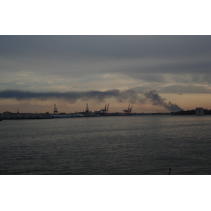 รูปถ่าย สหรัฐอเมริกา(United States) นิวยอร์ก(New York) ท่าเรือเซาท์สตรีต(South Street seaport) 2006-03 30