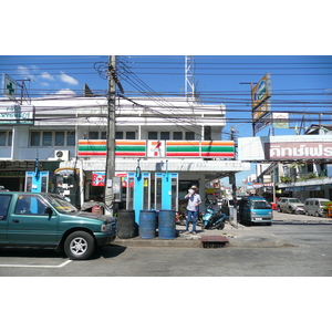 รูปถ่าย ไทย(Thailand) ถนนจากพัทยาไปเกาะเสม็ด(Pattaya to Ko Samet road) 2008-12 31