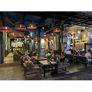 รูปถ่าย กัมพูชา(Cambodia) เสียมราฐ(Siem Reap) ถนนผับสตรีท(Pub Street) 2023-01 29