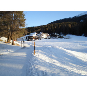 รูปถ่าย สวิสเซอร์แลนด์(Switzerland) เซนต์มอริตซ์ ชลาริญญา(St Moritz Schlarigna) 2007-01 35
