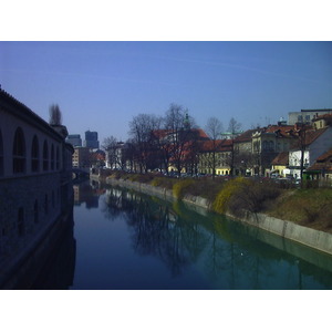 รูปถ่าย สโลวีเนีย(Slovenia) ลีอูบลีอานา(Ljubljana) 2000-03 11