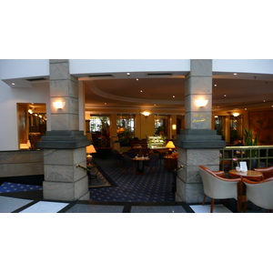 รูปถ่าย ฮังการี(Hungary) บูดาเปสต์(Budapest) โรงแรมเคมพินสกี้ คอร์วินุส(Kempinski Hotel Corvinus) 2007-06 7