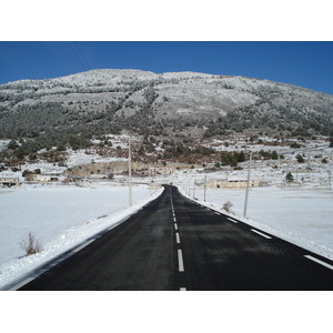 รูปถ่าย ฝรั่งเศส(France) ถนนจากกูร์เซกูลไปเกรโอลีแยร์-เล-เนจ(Coursegoule to Greolieres les neiges road) 2007-01 78