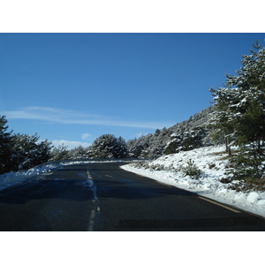 รูปถ่าย ฝรั่งเศส(France) ถนนจากกูร์เซกูลไปเกรโอลีแยร์-เล-เนจ(Coursegoule to Greolieres les neiges road) 2007-01 12