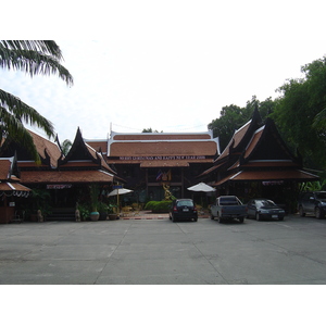 รูปถ่าย ไทย(Thailand) ภูเก็ต(Phuket) ป่าตอง(Patong) ถนนคนเดิน(Walking Street) 2005-12 3