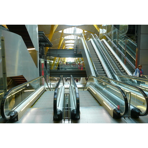 รูปถ่าย สเปน(Spain) มาดริค(Madrid) ท่าอากาศยานบาราคัส(Barajas Airport) 2007-09 24