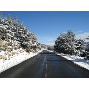 รูปถ่าย ฝรั่งเศส(France) ถนนจากกูร์เซกูลไปเกรโอลีแยร์-เล-เนจ(Coursegoule to Greolieres les neiges road) 2007-01 73