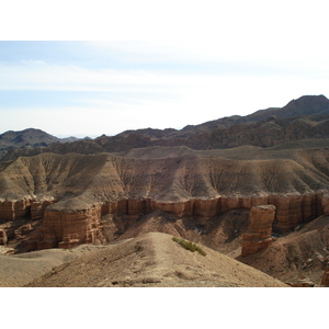 รูปถ่าย คาซัคสถาน(Kazakhstan) หุบผาชารึน(Charyn Canyon) 2007-03 196