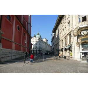 รูปถ่าย สโลวีเนีย(Slovenia) ลีอูบลีอานา(Ljubljana) เมืองเก่า(Historic Centre) 2008-01 75