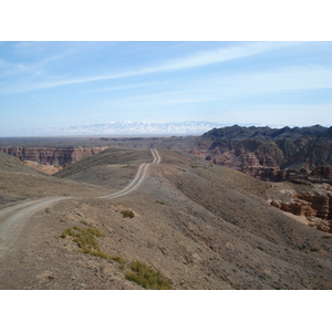 รูปถ่าย คาซัคสถาน(Kazakhstan) หุบผาชารึน(Charyn Canyon) 2007-03 34