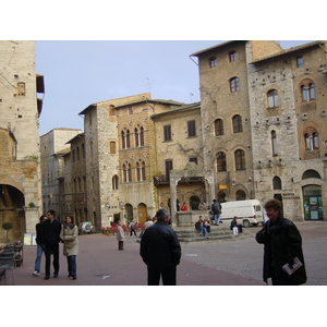 รูปถ่าย อิตาลี(Italy) ซานจีมิญญาโน(San Gimignano) 2004-03 23