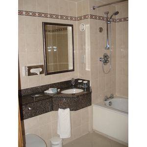 รูปถ่าย อังกฤษ(United Kingdom) แบรคเนล์ล(Bracknell) โรงแรมฮิลตัน(Hilton Hotel) 2006-10 3